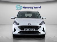 Used Hyundai i10 SE 67 HP (49 kW) 2023 White Hatchback
