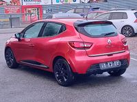 Used Renault Clio IV Dynamique 2015 Red Hatchback