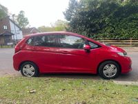 Begagnad Honda Jazz S 2019 Röd Halvkombi