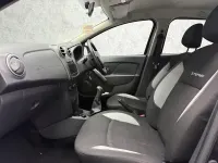Używany Dacia Sandero Lauréate 2014 Czarny Hatchback