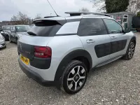 Used Citroën C4 Cactus Flair 100 HP (73 kW) 2016 Silver Hatchback