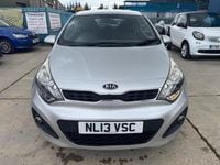 Used Kia Rio 107 HP (78 kW) 2013 Silver Hatchback