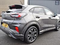 Usado Ford Puma ST-Line 125 HP (91 kW) 2022 Cinzento Citadino