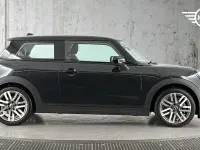 Used Mini Cooper Hatch 113 kW (154 HP) 2025 Grey Hatchback