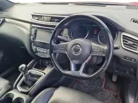 Used Nissan Qashqai S 115 HP (84 kW) 2018 Red SUV
