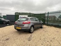 Used Renault Mégane III Dynamique 2009 Grey Hatchback