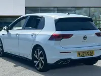 Used VW Golf VIII R-line 150 HP (110 kW) 2023 Pure white