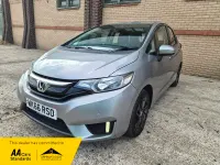 Used Honda Jazz SE 102 HP (75 kW) 2016 Silver Hatchback