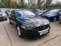 Begagnad Jaguar XE Prestige 180 HK (132 kW) 2016 Svart Sedan
