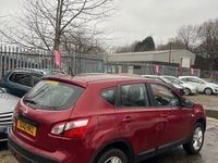 Used Nissan Qashqai Acenta 2010 Red SUV