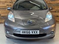 Used Nissan Leaf Tekna 80 kW (109 HP) 2017 Hatchback