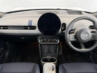 Used Mini Cooper S Hatch 201 HP (147 kW) 2025 White Hatchback