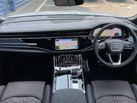 Used Audi RS Q8 640 HP (470 kW) 2025 White SUV