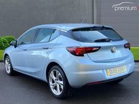 Used Vauxhall Astra SRi 150 HP (110 kW) 2019 Silver Hatchback