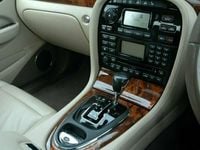 Used Jaguar XJ6 Sovereign 240 HP (176 kW) 2006 Silver Sedan