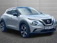 Used Nissan Juke Tekna 117 HP (86 kW) 2020 Blade silver with pearl black roof SUV