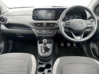 Używany Hyundai i10 SE 67 KM (49 kW) 2021 Biały Hatchback