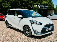 Used Toyota Sienta 120 HP (88 kW) 2016 White MPV