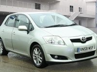 Used Toyota Auris 124 HP (91 kW) 2009 Silver Hatchback