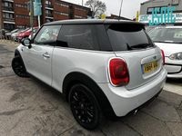 Used Mini Cooper D Hatch 2014 Silver Hatchback
