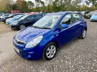 Used Hyundai i20 Comfort 101 HP (74 kW) 2011 Blue Hatchback