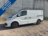 Used Renault Trafic Business 2019 White MPV