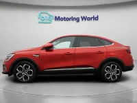Begagnad Renault Arkana Techno 145 HK (106 kW) 2023 Röd SUV