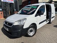Used Peugeot Partner 2018 White MPV