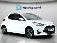 Used Toyota Yaris Design 116 HP (85 kW) 2023 White Hatchback