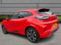 Usado Ford Puma ST-Line 123 HP (90 kW) 2020 Vermelho SUV