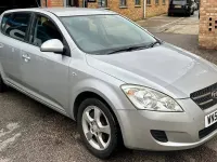 Used Kia Ceed 122 HP (89 kW) 2008 Silver Hatchback