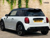 Used Mini John Cooper Works Hatch 228 HP (167 kW) 2023 White Hatchback