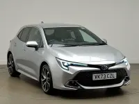 Gebraucht Toyota Corolla 140 PS (102 kW) 2023 Silber Kleinwagen
