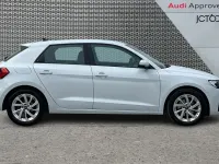 Used Audi A1 Sport 113 HP (83 kW) 2024 White SUV