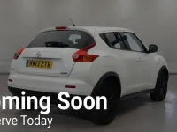 Usado Nissan Juke Acenta Premium 117 HP (86 kW) 2013 Branco SUV