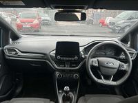 Usado Ford Fiesta ST-Line 123 HP (90 kW) 2024 Azul Citadino