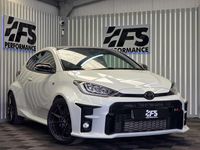 Used Toyota Yaris 320 HP (235 kW) 2021 White Hatchback