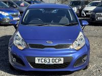 Used Kia Rio 107 HP (78 kW) 2013 Blue Hatchback