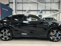 New Alpine A390 294 kW (400 HP) 2026 SUV