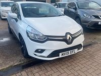 Used Renault Clio IV Iconic 90 HP (66 kW) 2019 White Hatchback