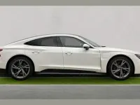 Used Audi e-tron GT quattro Comfort 384 kW (523 HP) 2023 White Sedan