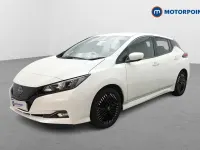 Używany Nissan Leaf N-Connecta 110 kW (150 KM) 2023 Biały Hatchback