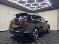 Used VW Tiguan R-line 150 HP (110 kW) 2017 Black SUV