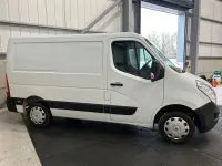 Used Vauxhall Movano 110 HP (80 kW) 2016 White MPV