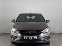 Used Vauxhall Astra SRi 101 HP (74 kW) 2018 Hatchback