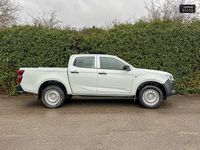 Second-hand Isuzu D-Max 163 CP (119 kW) 2022 Alb Pickup