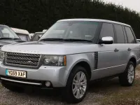 Begagnad Land Rover Range Rover Vogue 271 HK (199 kW) 2009 Silver SUV