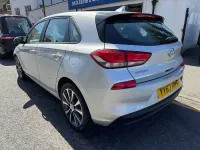 Used Hyundai i30 SE 90 HP (66 kW) 2017 Silver Hatchback