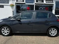 Used Peugeot 208 Active 68 HP (50 kW) 2017 Grey Hatchback
