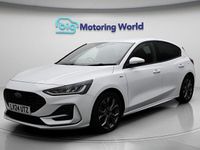 Used Ford Focus ST-Line 155 HP (114 kW) 2024 White Hatchback